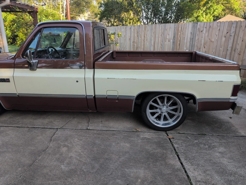 1983 GMC C/K 3rd Gen - Image 10 of 31