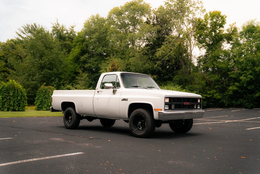 1983 GMC C/K 3rd Gen - Image 2 of 31