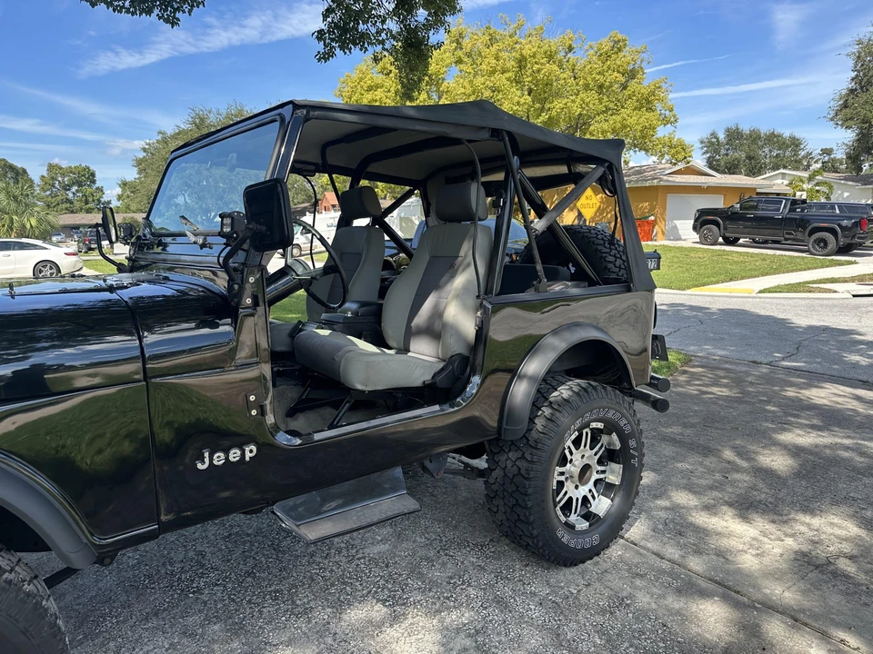 1983 Jeep CJ7 - Image 13 of 31