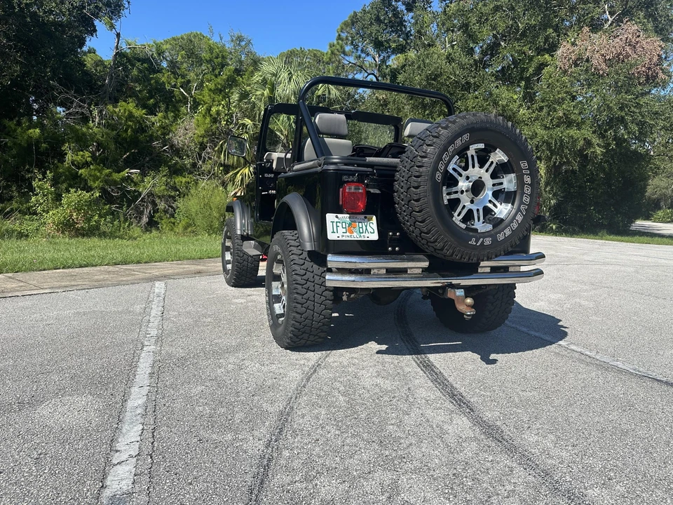 1983 Jeep CJ7 - Image 5 of 31