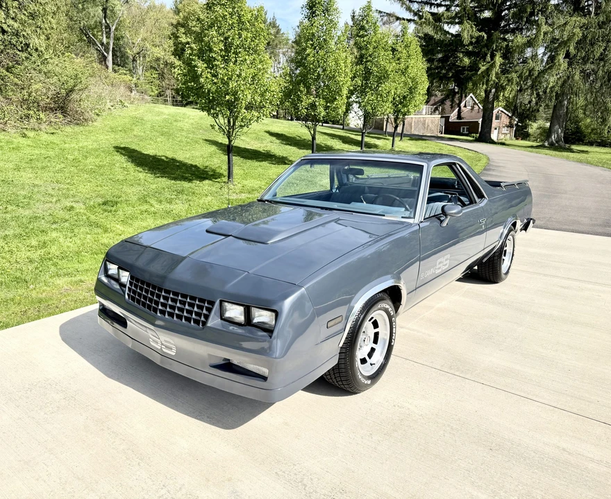 1984 Chevrolet - Image 3 of 31
