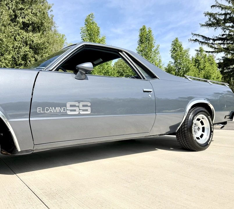 1984 Chevrolet - Image 19 of 31