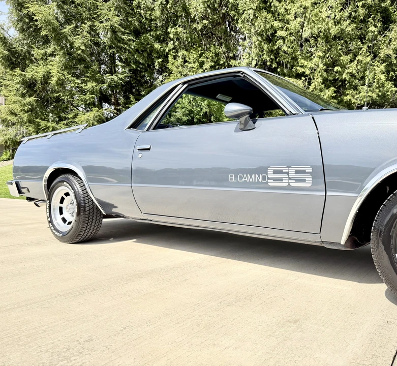 1984 Chevrolet - Image 30 of 31