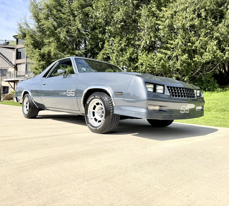 1984 Chevrolet - Image 15 of 31