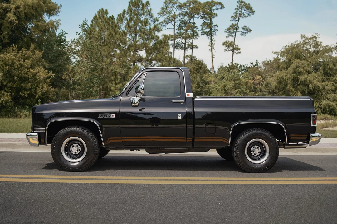 1984 GMC C/K 3rd Gen - Image 4 of 31