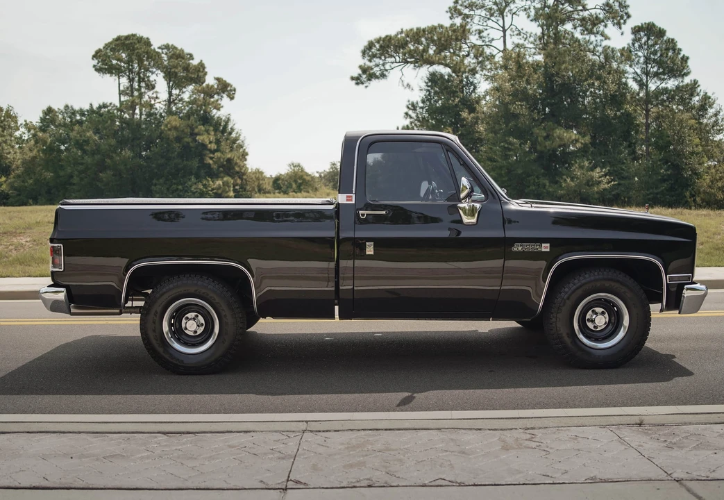 1984 GMC C/K 3rd Gen - Image 11 of 31