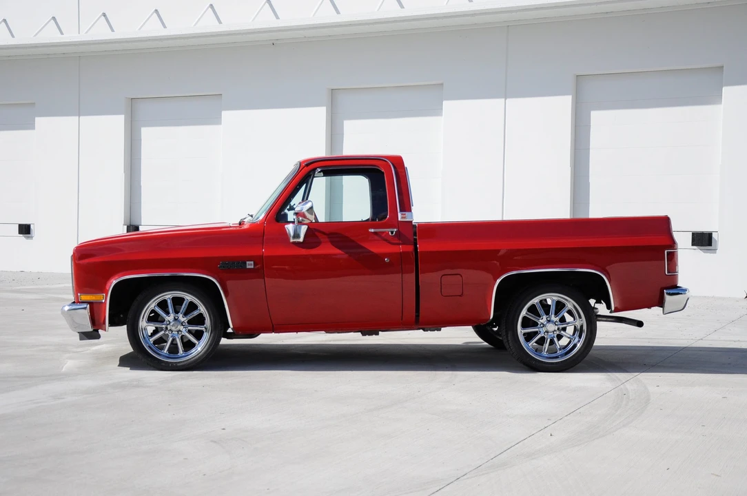 1984 GMC C/K 3rd Gen - Image 4 of 31