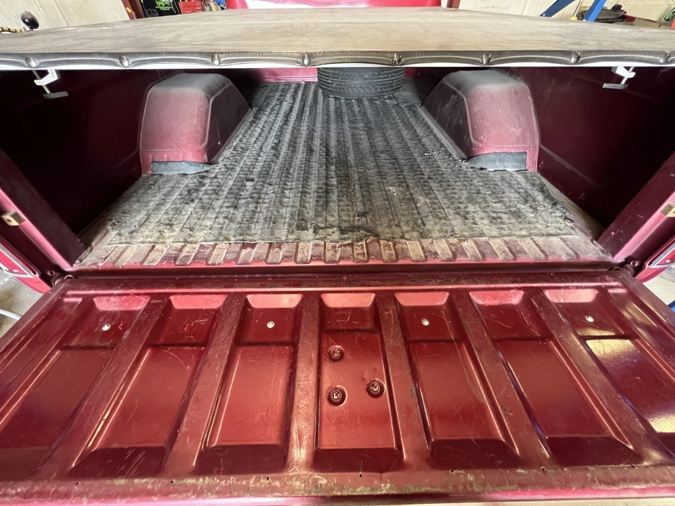 1984 GMC C/K 3rd Gen - Image 28 of 31