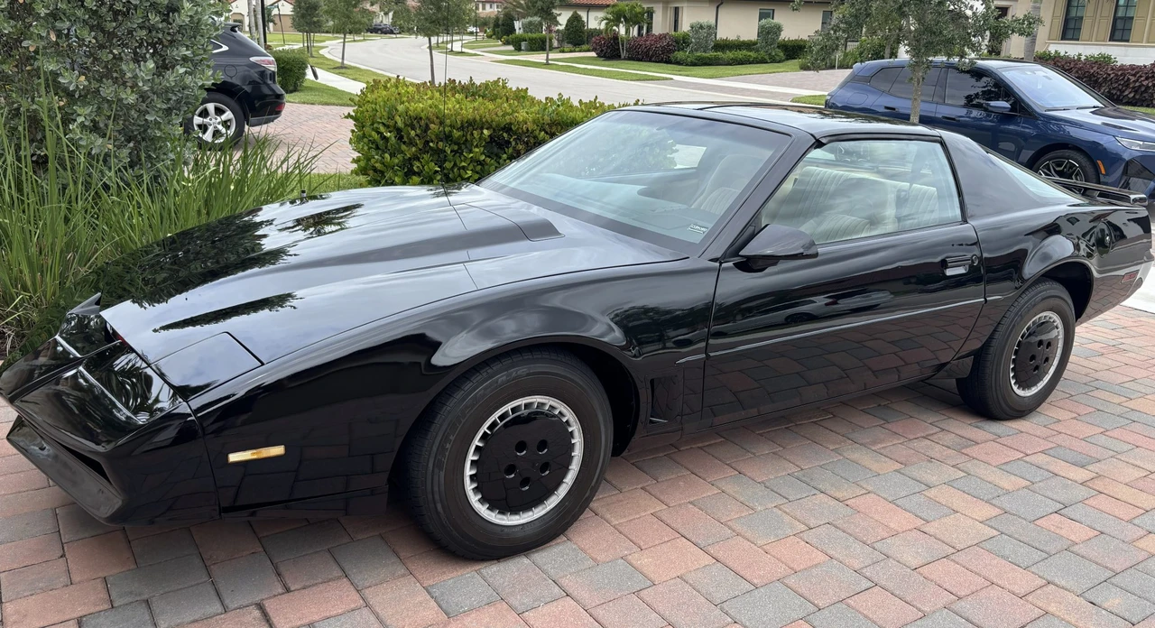 1984 Pontiac Firebird Trans Am 3rd Gen - Image 7 of 31