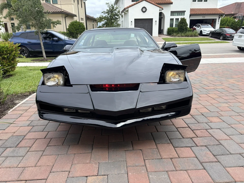 1984 Pontiac Firebird Trans Am 3rd Gen - Image 25 of 31