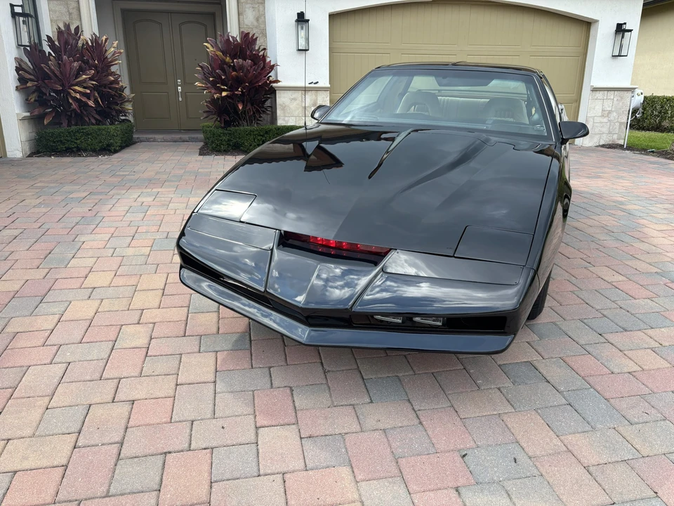 1984 Pontiac Firebird Trans Am 3rd Gen - Image 3 of 31