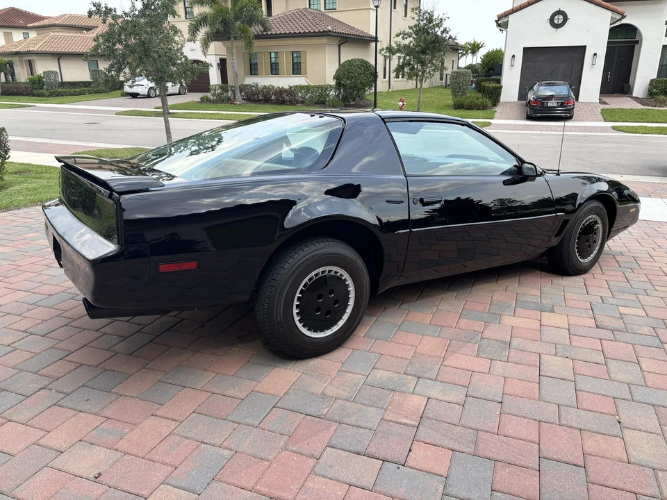 1984 Pontiac Firebird Trans Am 3rd Gen - Image 14 of 31