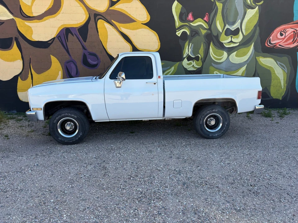 1985 GMC C/K 3rd Gen - Image 9 of 31