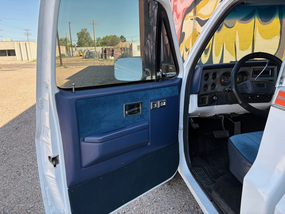 1985 GMC C/K 3rd Gen - Image 19 of 31