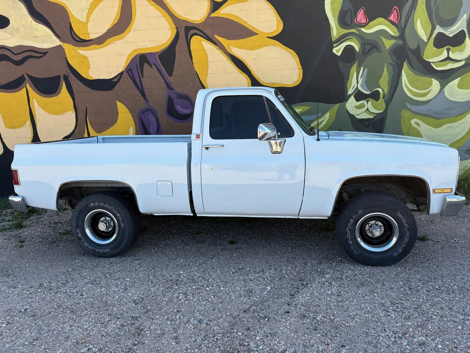 1985 GMC C/K 3rd Gen - Image 5 of 31