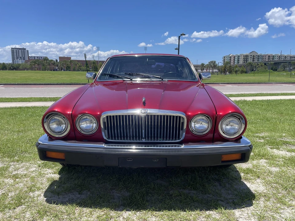 1985 Jaguar XJ Series 3 - Image 17 of 31