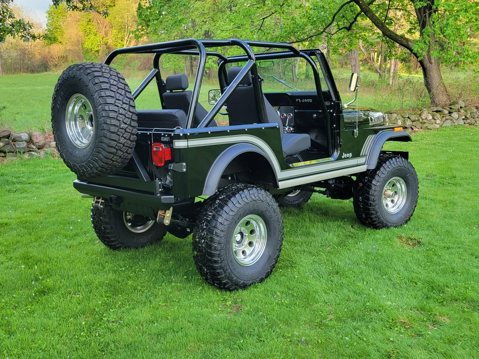 1985 Jeep CJ7 - Image 10 of 31