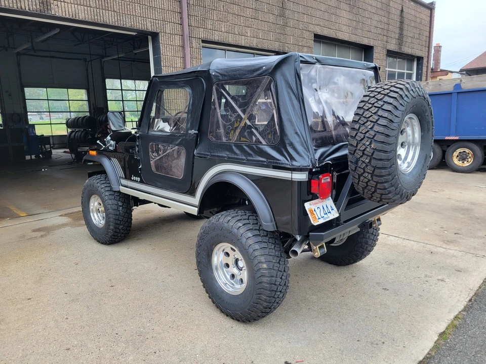 1985 Jeep CJ7 - Image 19 of 31