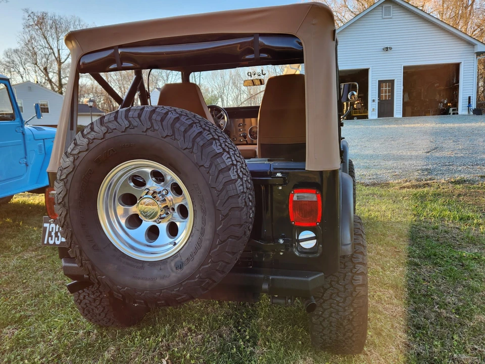 1985 Jeep CJ7 - Image 17 of 31
