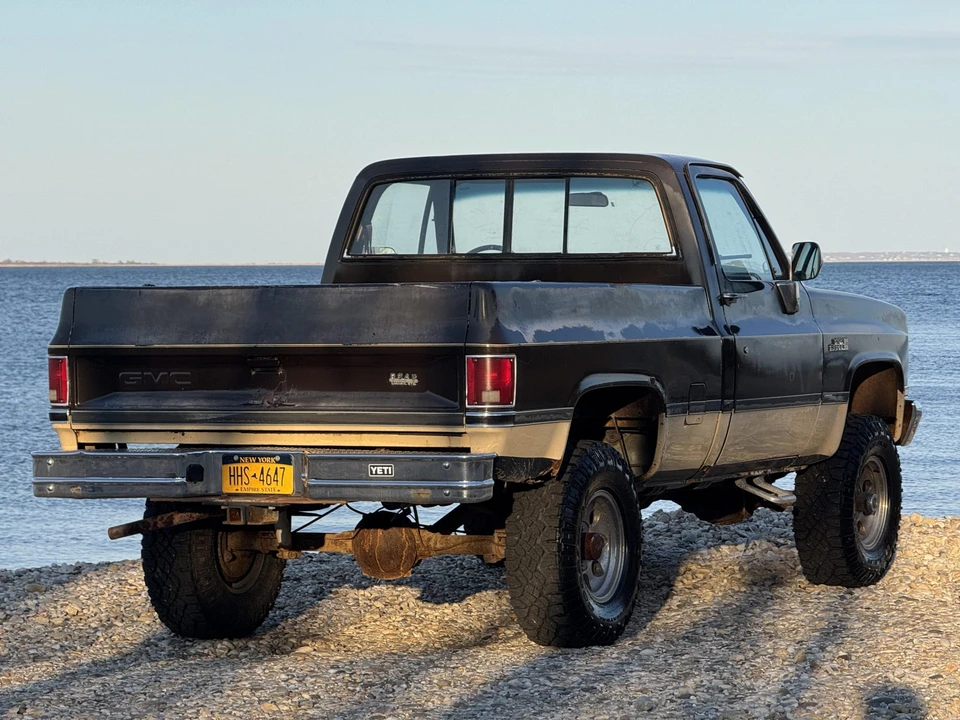 1986 GMC C/K 3rd Gen - Image 11 of 31