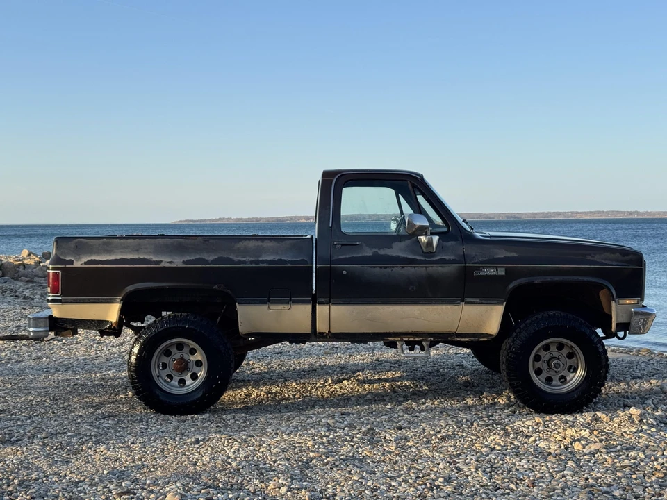 1986 GMC C/K 3rd Gen - Image 8 of 31