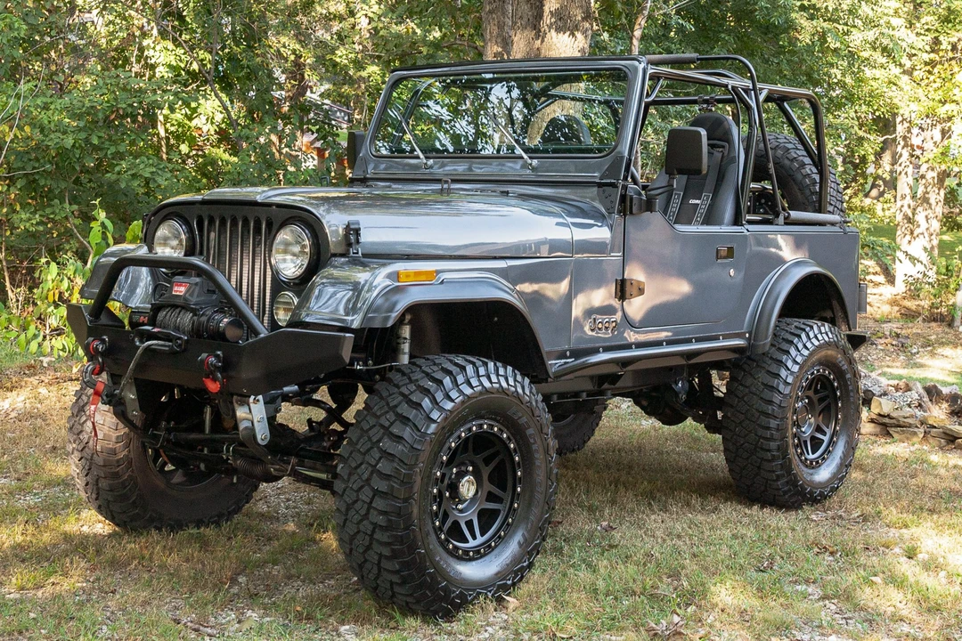 1986 Jeep CJ7 - Image 2 of 31