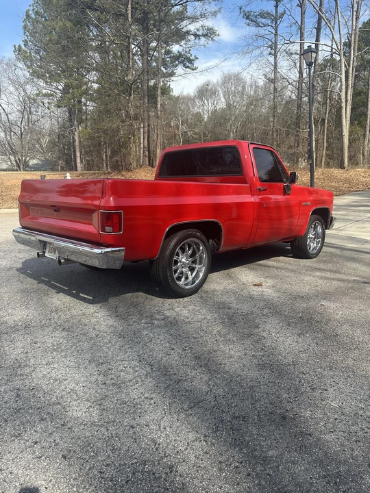 1987 GMC C/K 3rd Gen - Image 4 of 31