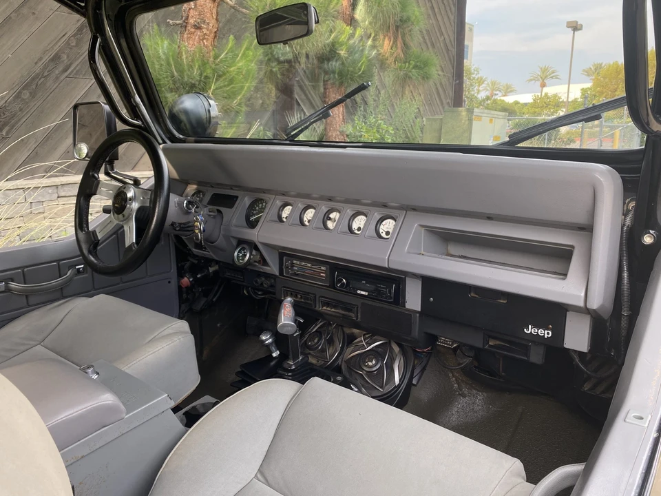 1988 Jeep YJ Wrangler - Image 30 of 31