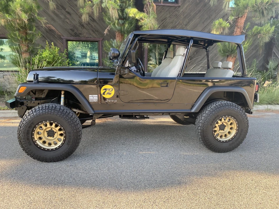1988 Jeep YJ Wrangler - Image 7 of 31