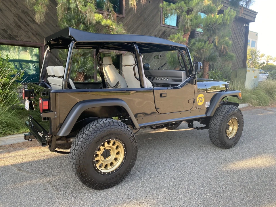 1988 Jeep YJ Wrangler - Image 16 of 31
