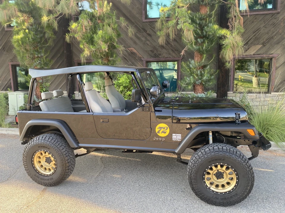 1988 Jeep YJ Wrangler - Image 20 of 31