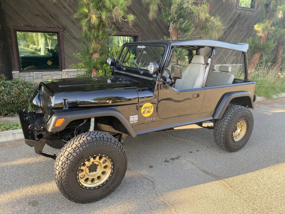 1988 Jeep YJ Wrangler - Image 5 of 31