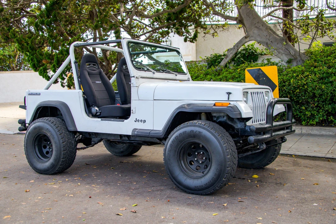 1989 Jeep YJ Wrangler - Image 4 of 31