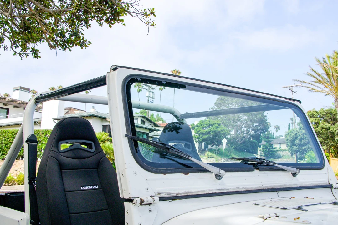 1989 Jeep YJ Wrangler - Image 29 of 31