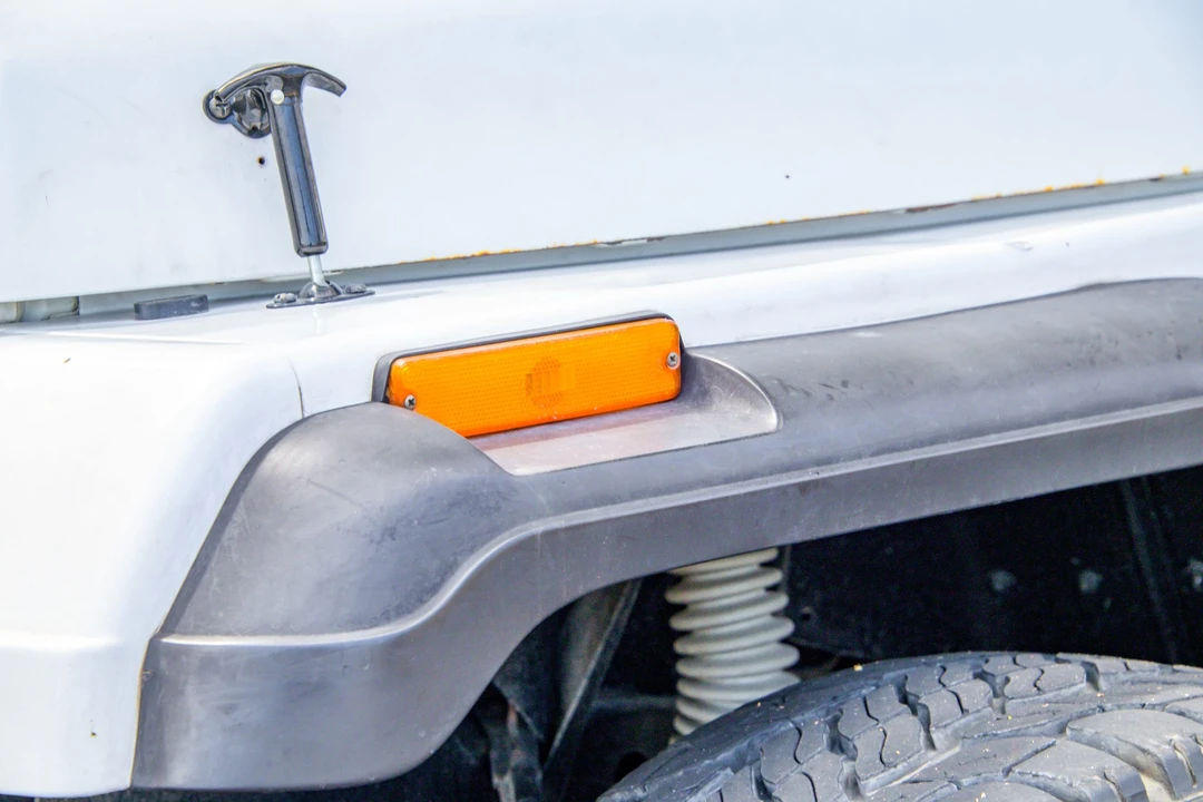 1989 Jeep YJ Wrangler - Image 23 of 31