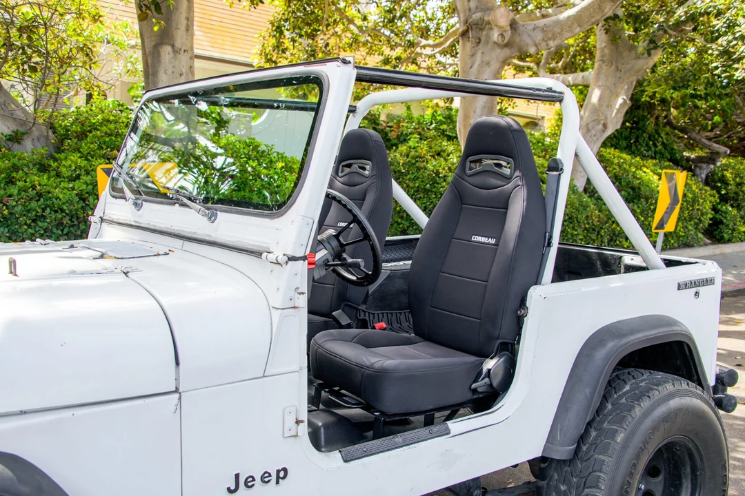 1989 Jeep YJ Wrangler - Image 18 of 31