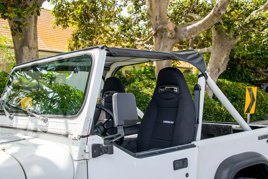1989 Jeep YJ Wrangler - Image 19 of 31