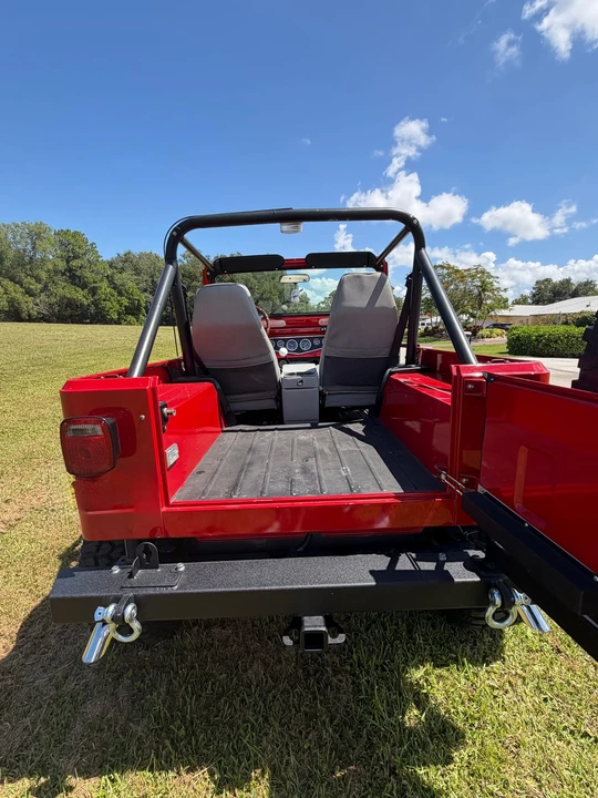 1990 Jeep YJ Wrangler - Image 18 of 31