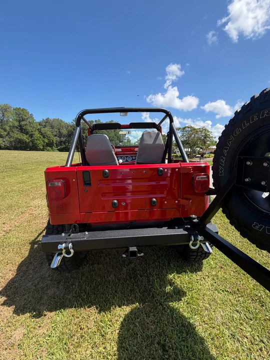 1990 Jeep YJ Wrangler - Image 10 of 31