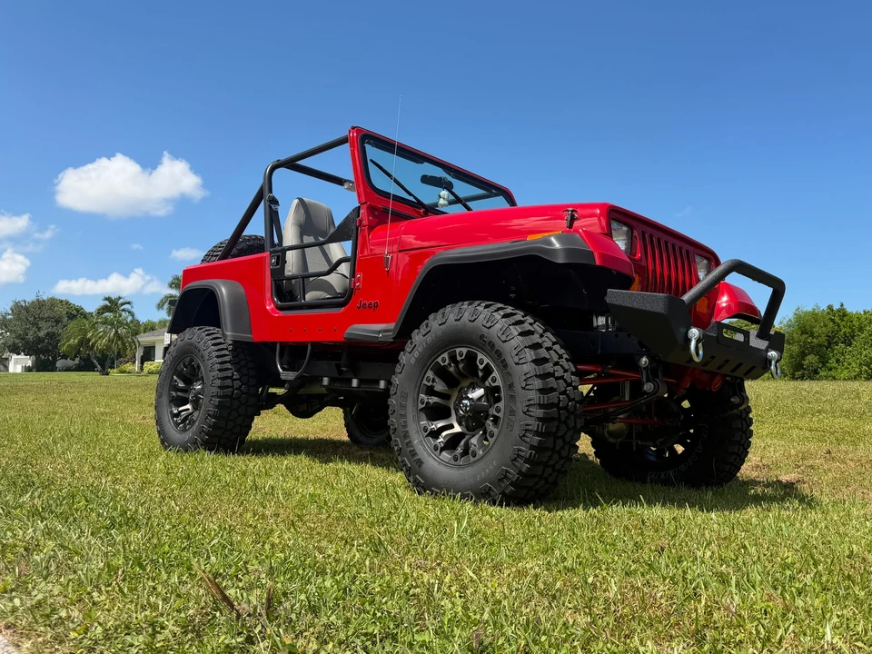 1990 Jeep YJ Wrangler - Image 13 of 31