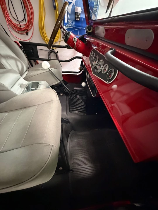 1990 Jeep YJ Wrangler - Image 25 of 31
