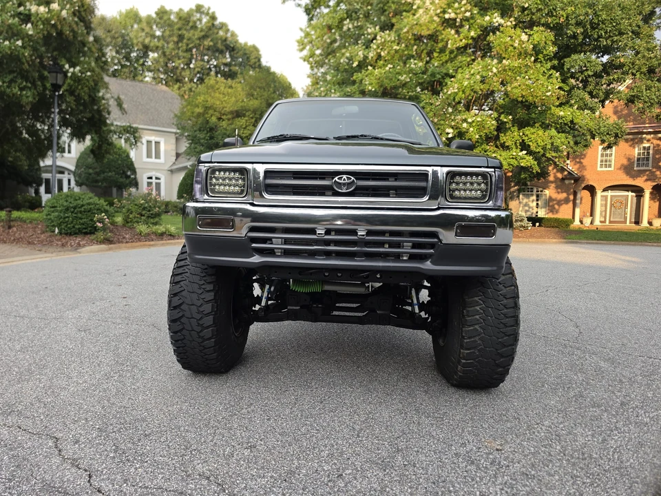 1992 Toyota Hilux 5th Gen - Image 5 of 31