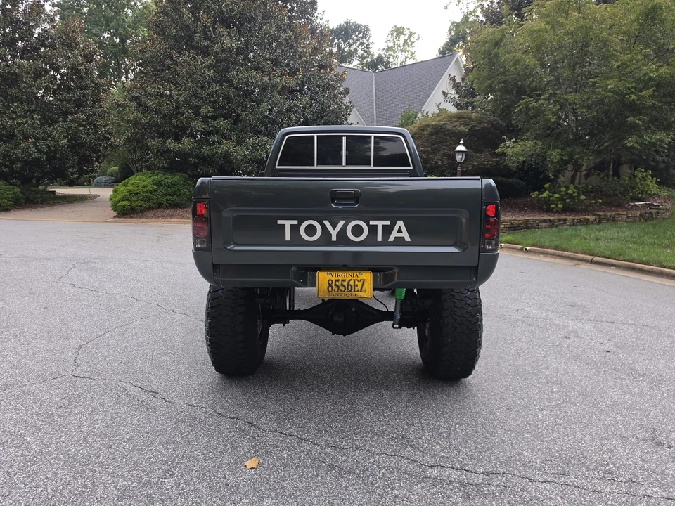 1992 Toyota Hilux 5th Gen - Image 19 of 31
