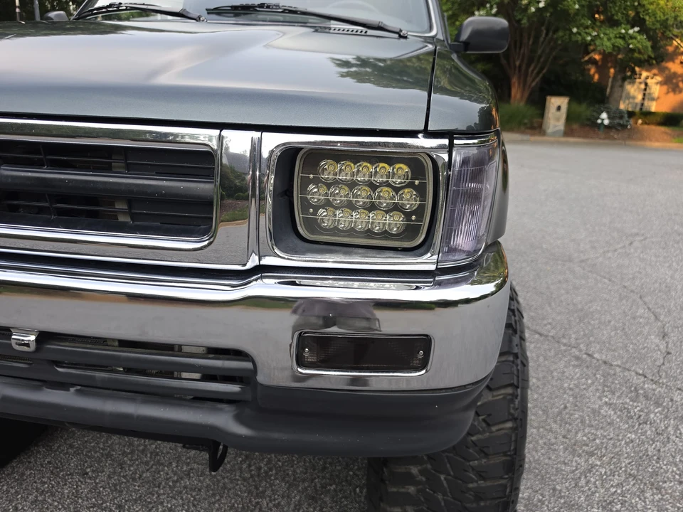 1992 Toyota Hilux 5th Gen - Image 25 of 31