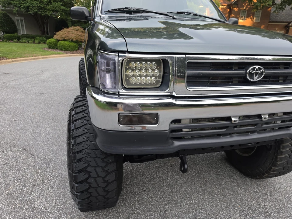 1992 Toyota Hilux 5th Gen - Image 26 of 31
