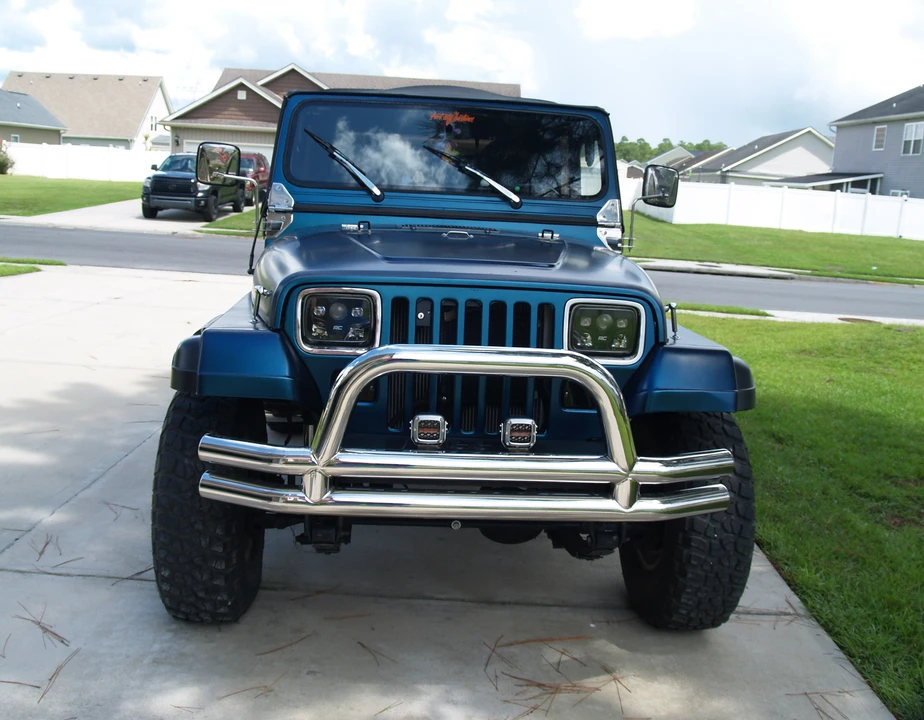 1993 Jeep YJ Wrangler - Image 22 of 31