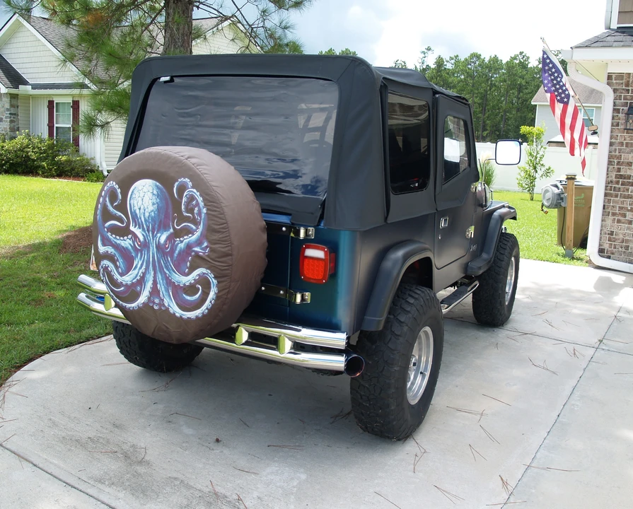 1993 Jeep YJ Wrangler - Image 14 of 31