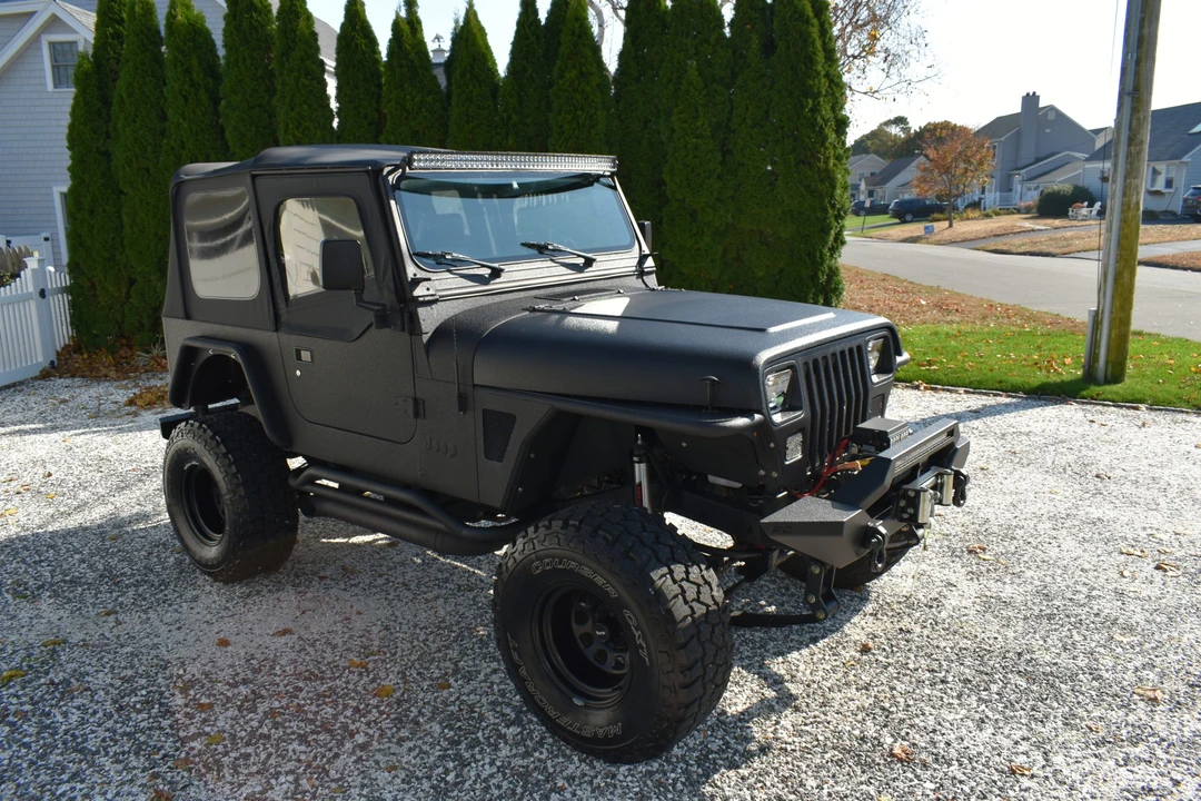 1995 Jeep YJ Wrangler - Image 7 of 31