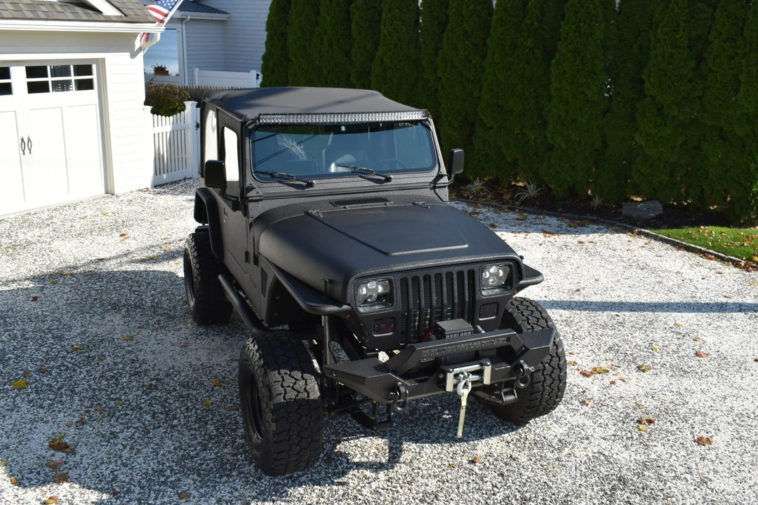 1995 Jeep YJ Wrangler - Image 28 of 31
