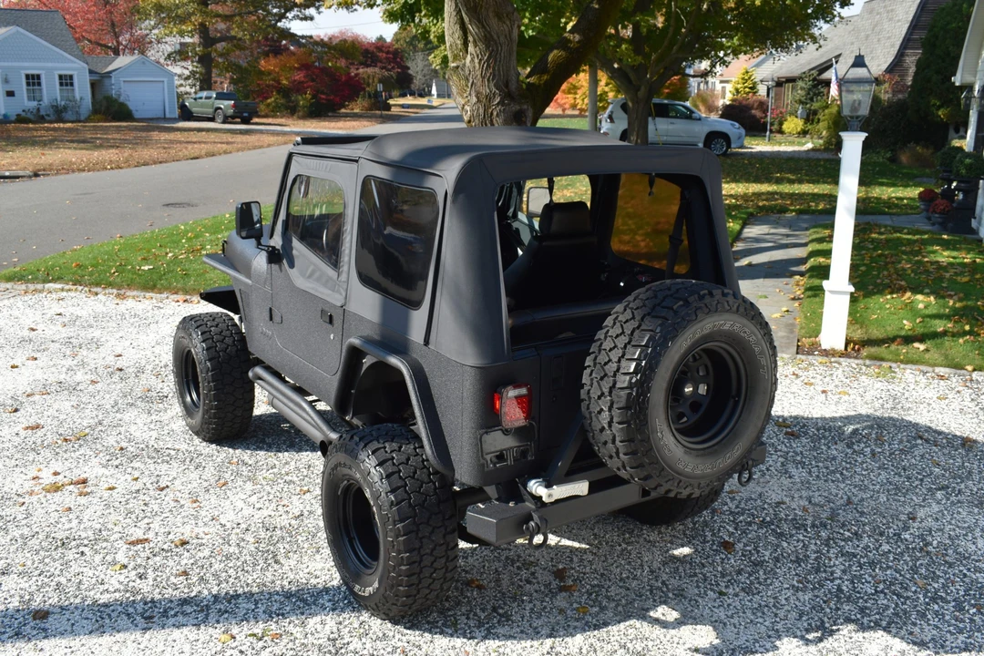 1995 Jeep YJ Wrangler - Image 31 of 31